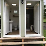 Kemping Cedar Camping Pod *